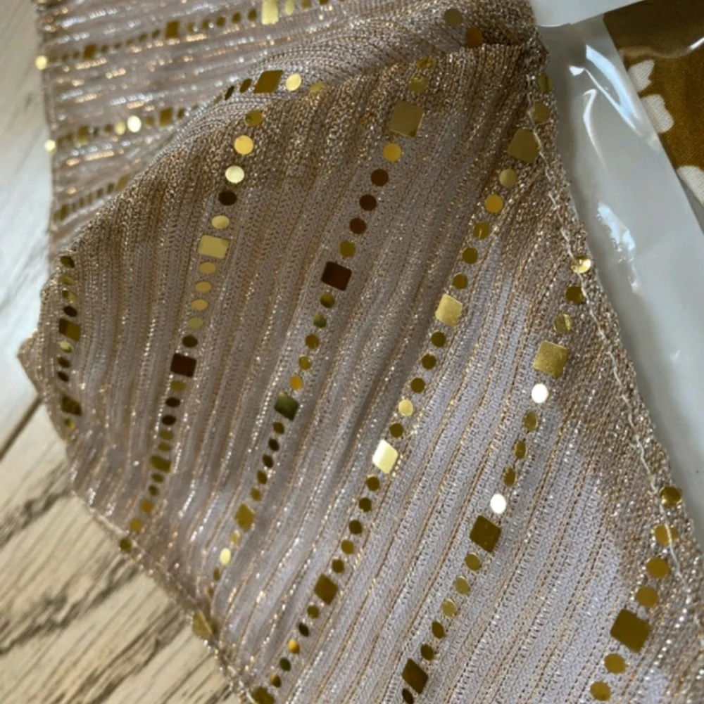Glammed mask